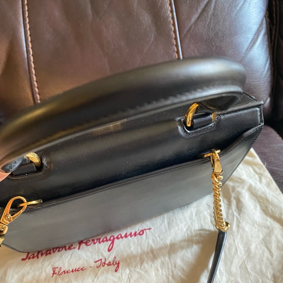 Salvatore Ferragamo Trifolio black small tote - Picture 10 of 15